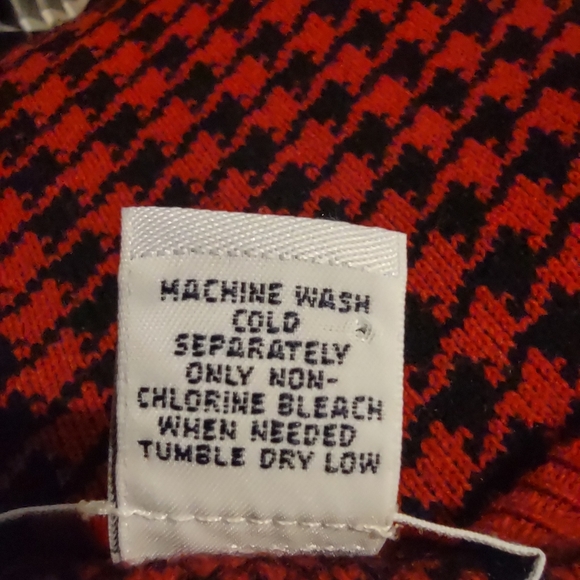 Westbound Black and Red Buffalo/Houndstooth XL - Picture 7 of 7